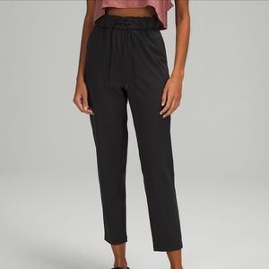 Lululemon Stretch High-Rise 7/8 Pant